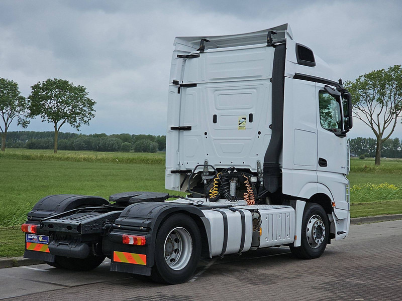 Mercedes-Benz ACTROS 1845 LS - وحدة جر: صورة 3 Mercedes-Benz ACTROS 1845 LS - وحدة جر: صورة 3