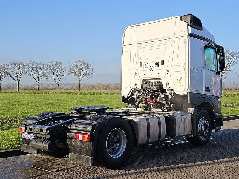 Mercedes-Benz ACTROS 1846 LS Stream 2,50 - وحدة جر: صورة 3 Mercedes-Benz ACTROS 1846 LS Stream 2,50 - وحدة جر: صورة 3