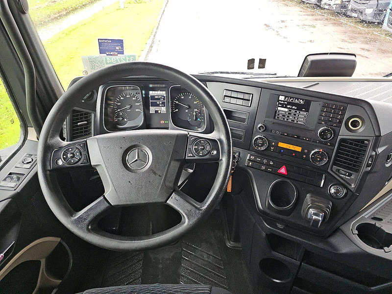 وحدة جر Mercedes-Benz ACTROS 1848 LS: صورة 8