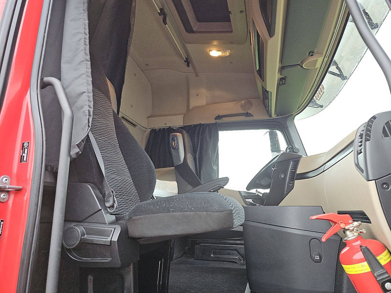 وحدة جر Mercedes-Benz ACTROS 1848 LS: صورة 7