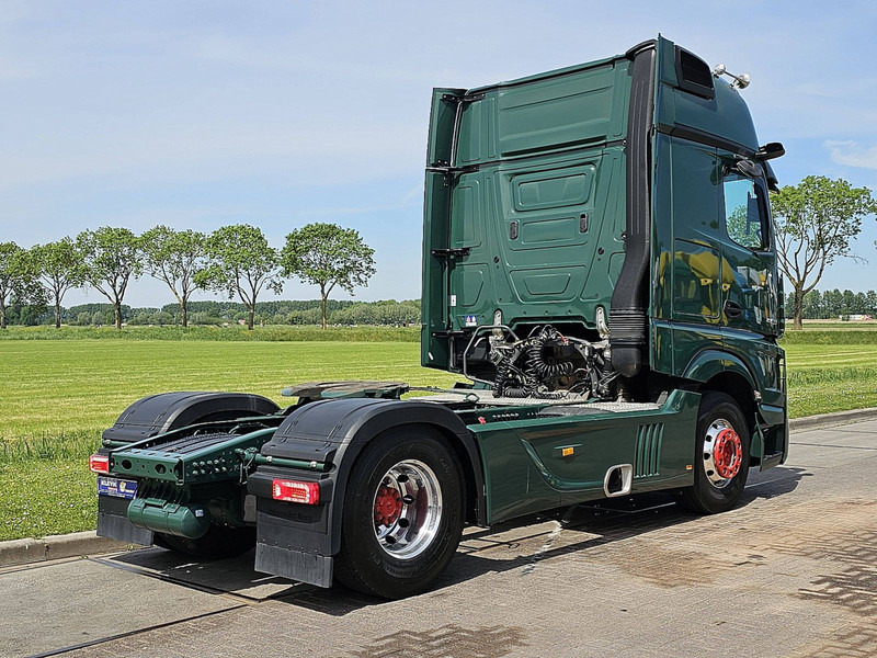 Mercedes-Benz ACTROS 1863 GIGA SOLOSTAR ADR - وحدة جر: صورة 3 Mercedes-Benz ACTROS 1863 GIGA SOLOSTAR ADR - وحدة جر: صورة 3