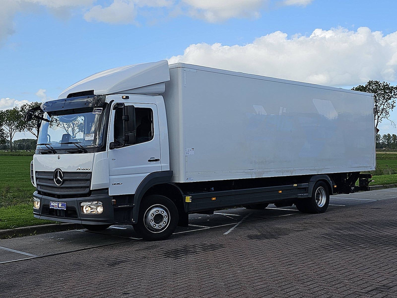 Mercedes-Benz ATEGO 1230 TAILLIFT AIRCO AHK - شاحنة مقفلة: صورة 2 Mercedes-Benz ATEGO 1230 TAILLIFT AIRCO AHK - شاحنة مقفلة: صورة 2