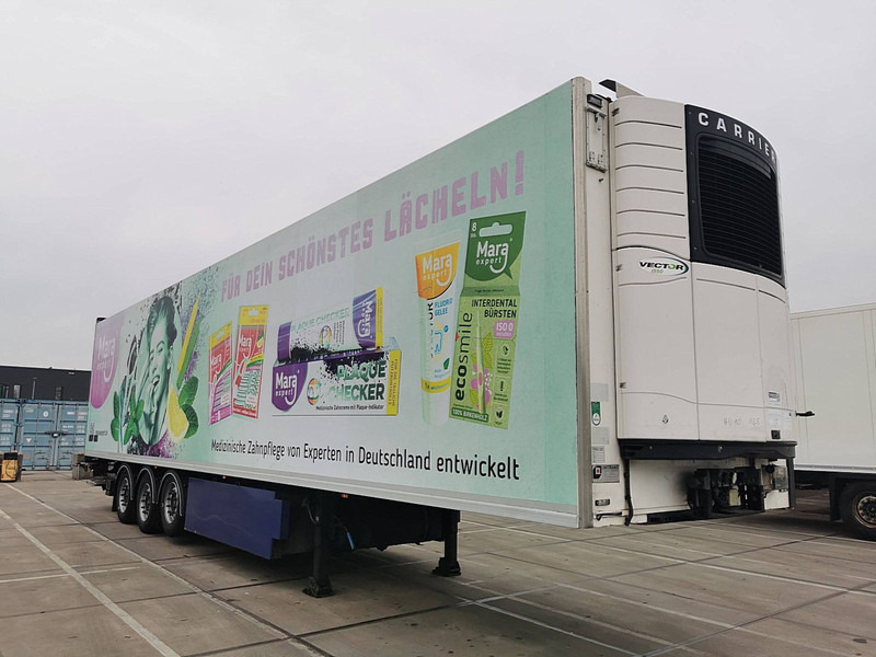 SYSTEM TRAILERS TKS 24 13.6 Carrier hydr door - نصف مقطورة مُبرِّدة: صورة 3 SYSTEM TRAILERS TKS 24 13.6 Carrier hydr door - نصف مقطورة مُبرِّدة: صورة 3