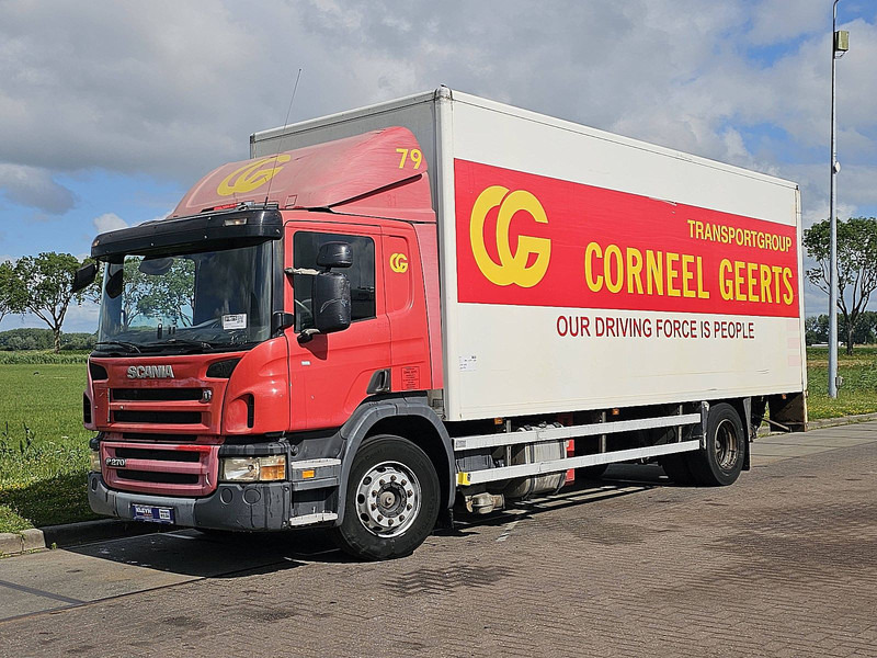 Scania P270 LIFT HARD WOOD FLOOR - شاحنة مقفلة: صورة 2 Scania P270 LIFT HARD WOOD FLOOR - شاحنة مقفلة: صورة 2