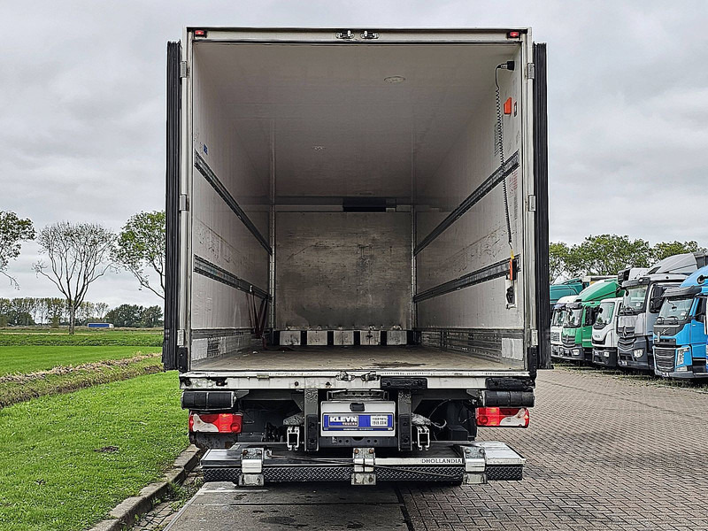 شاحنة الفريزر Scania P320 6X2*4 LAMBERET LIFT: صورة 15 شاحنة الفريزر Scania P320 6X2*4 LAMBERET LIFT: صورة 15