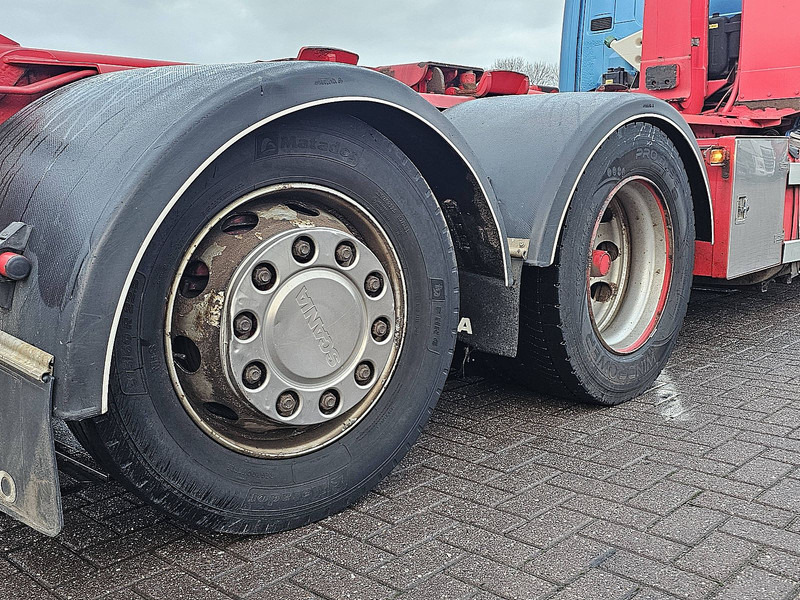 شاحنة ذات خطاف Scania P320 LOW ENTRY 6X2*4 HIAB: صورة 16