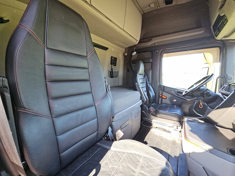 وحدة جر Scania S520 V8 RET. LEATHER: صورة 14