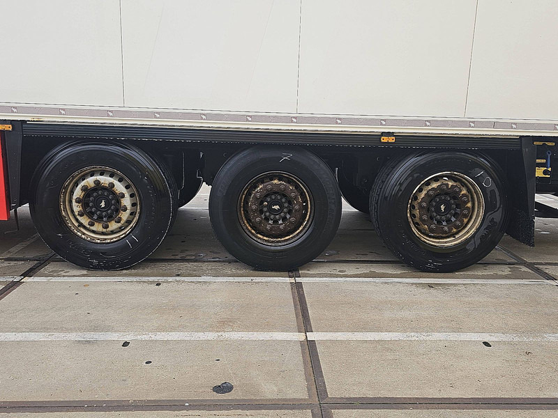 نصف مقطورة مُبرِّدة Schmitz Cargobull MEATRAILS: صورة 7