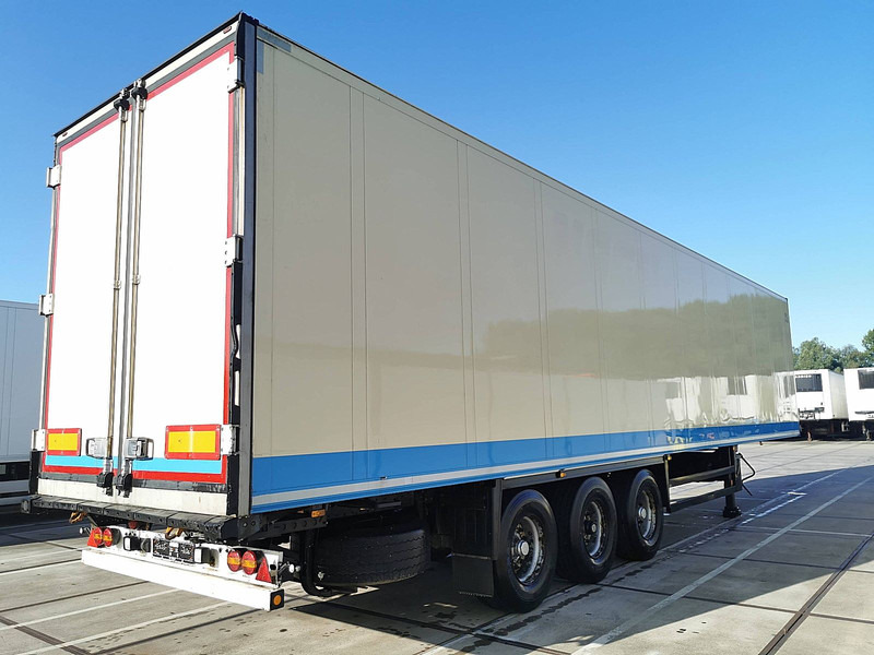 Schmitz Cargobull SKO 24 BI-TEMP - نصف مقطورة مُبرِّدة: صورة 2 Schmitz Cargobull SKO 24 BI-TEMP - نصف مقطورة مُبرِّدة: صورة 2