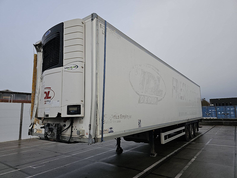 TURBOS HOET carrier vector1950mt - نصف مقطورة مُبرِّدة: صورة 1 TURBOS HOET carrier vector1950mt - نصف مقطورة مُبرِّدة: صورة 1