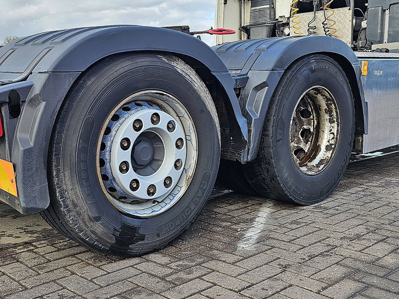 وحدة جر Volvo FH 500 6X2: صورة 18