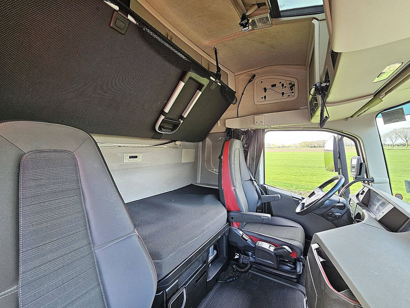 وحدة جر Volvo FH 500 6X2: صورة 17