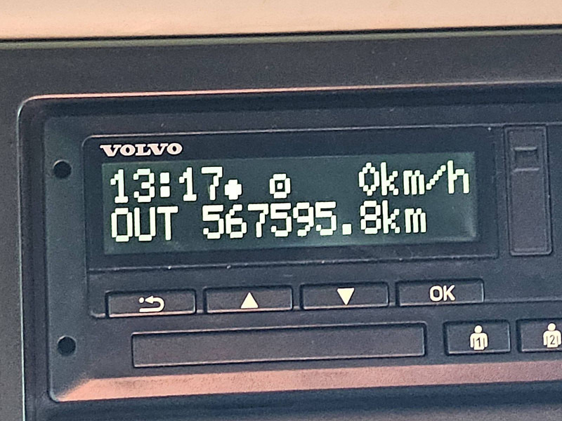 وحدة جر Volvo FH 500 SKIRTS 2X TANK VEB+: صورة 9 وحدة جر Volvo FH 500 SKIRTS 2X TANK VEB+: صورة 9