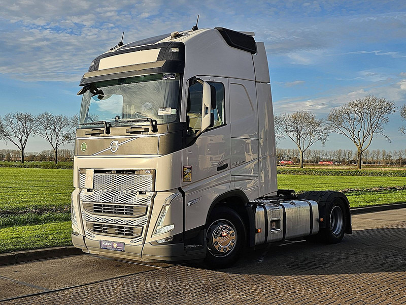 Volvo FH 500 XL LED I-PARK-COOL - وحدة جر: صورة 2 Volvo FH 500 XL LED I-PARK-COOL - وحدة جر: صورة 2