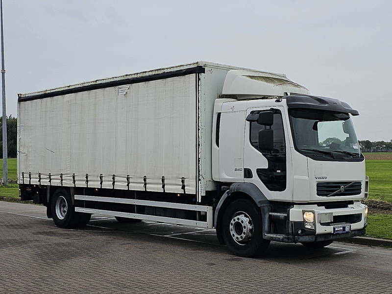 Volvo FL 240.18 MANUAL AIRCO LIFT - شاحنة مقفلة: صورة 5 Volvo FL 240.18 MANUAL AIRCO LIFT - شاحنة مقفلة: صورة 5