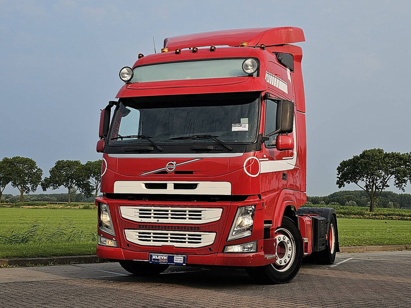 Volvo FM 370 GLOBETROTTER XL - وحدة جر: صورة 1 Volvo FM 370 GLOBETROTTER XL - وحدة جر: صورة 1
