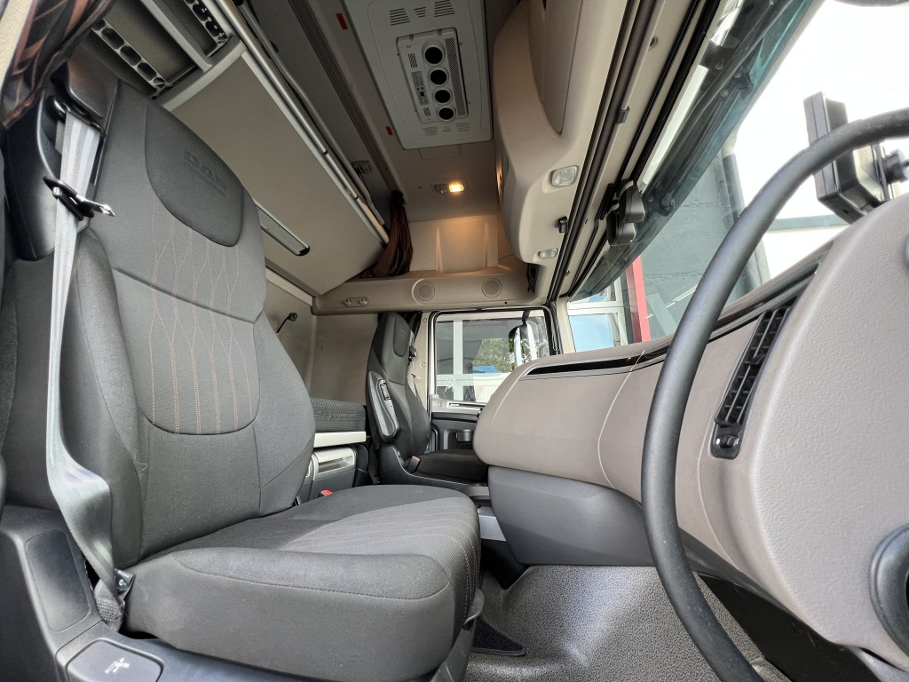 وحدة جر Daf XF 530 SuperSpaceCab Klima+Standklima Retarder: صورة 13 وحدة جر Daf XF 530 SuperSpaceCab Klima+Standklima Retarder: صورة 13