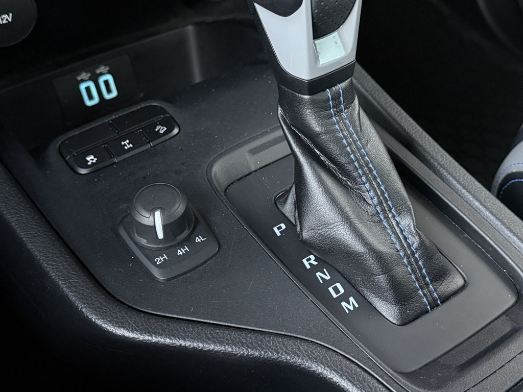 Ford Ranger 2.0L Ecoblue Raptor DoKa 4x4 Standheizung - سيارة دفع رباعي: صورة 2 Ford Ranger 2.0L Ecoblue Raptor DoKa 4x4 Standheizung - سيارة دفع رباعي: صورة 2