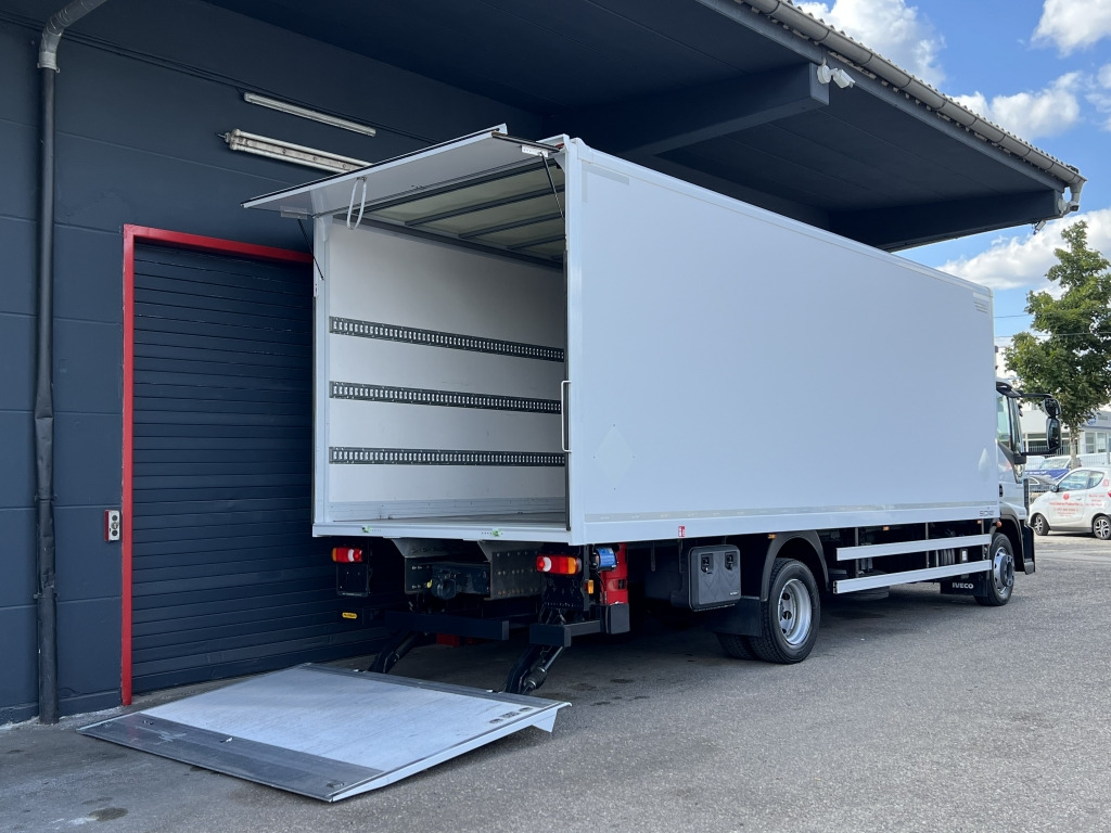 Iveco EuroCargo ML120E25 Klima 7,2m Koff+LBW Orig27tkm - شاحنة مقفلة: صورة 3 Iveco EuroCargo ML120E25 Klima 7,2m Koff+LBW Orig27tkm - شاحنة مقفلة: صورة 3