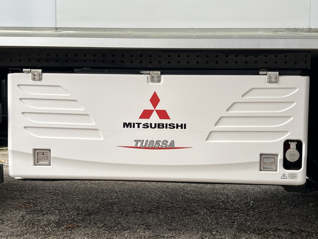 Iveco EuroCargo ML160E28 MitsubTU85 Tiefkühl 7,6m LBW - شاحنة الفريزر: صورة 5 Iveco EuroCargo ML160E28 MitsubTU85 Tiefkühl 7,6m LBW - شاحنة الفريزر: صورة 5