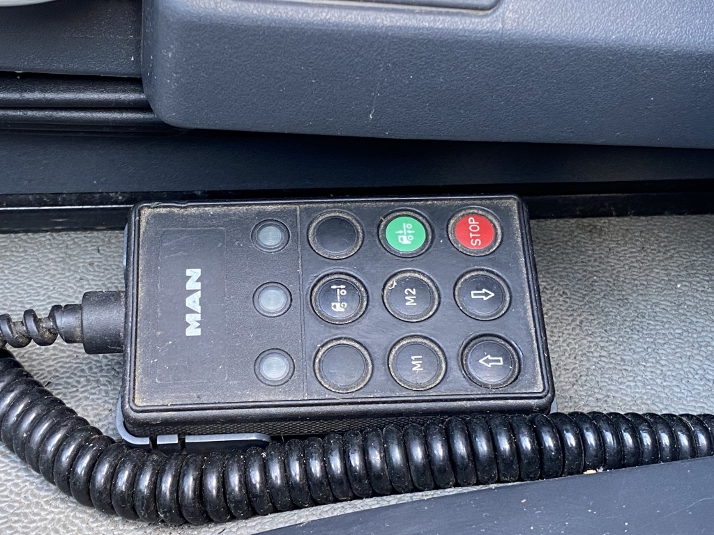 MAN TGL 12.240 7,2mKoffer Klimaaut LBW AutomatikAHK - شاحنة مقفلة: صورة 3 MAN TGL 12.240 7,2mKoffer Klimaaut LBW AutomatikAHK - شاحنة مقفلة: صورة 3