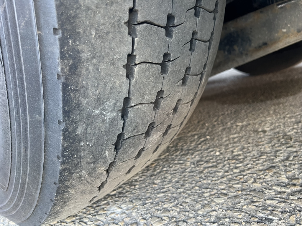 MAN TGX 18.440 EEV Klimaaut. Motorbremse Mega Jumbo - وحدة جر: صورة 5 MAN TGX 18.440 EEV Klimaaut. Motorbremse Mega Jumbo - وحدة جر: صورة 5