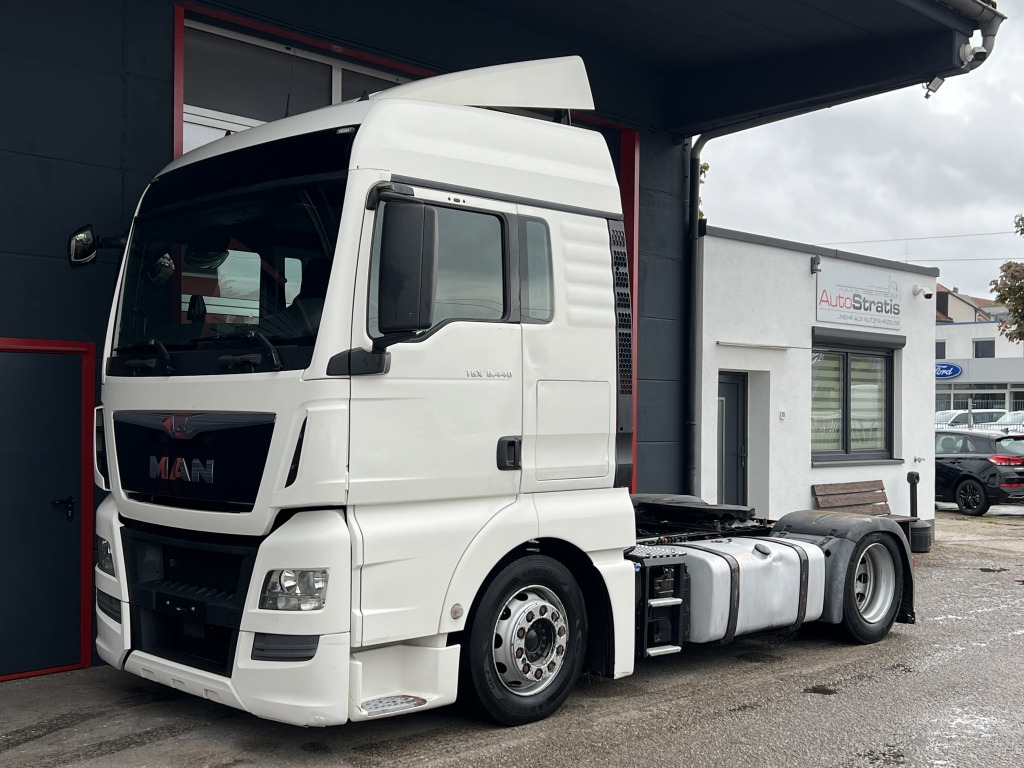 MAN TGX 18.440 XLX LowLiner Mega Jumbo Klima Euro6 - وحدة جر: صورة 1 MAN TGX 18.440 XLX LowLiner Mega Jumbo Klima Euro6 - وحدة جر: صورة 1