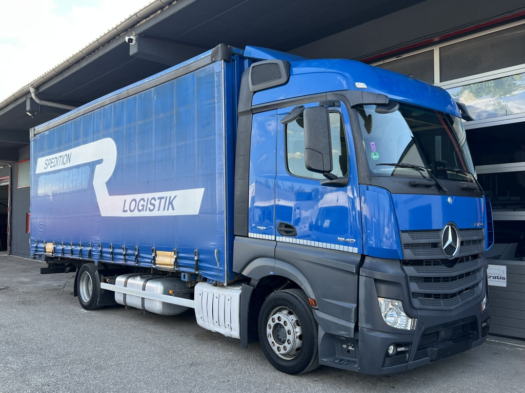 Mercedes-Benz Actros 1840 MEGA Jumbo Klima Reatarder ACC-Tempo - شاحنة ستارة: صورة 1 Mercedes-Benz Actros 1840 MEGA Jumbo Klima Reatarder ACC-Tempo - شاحنة ستارة: صورة 1