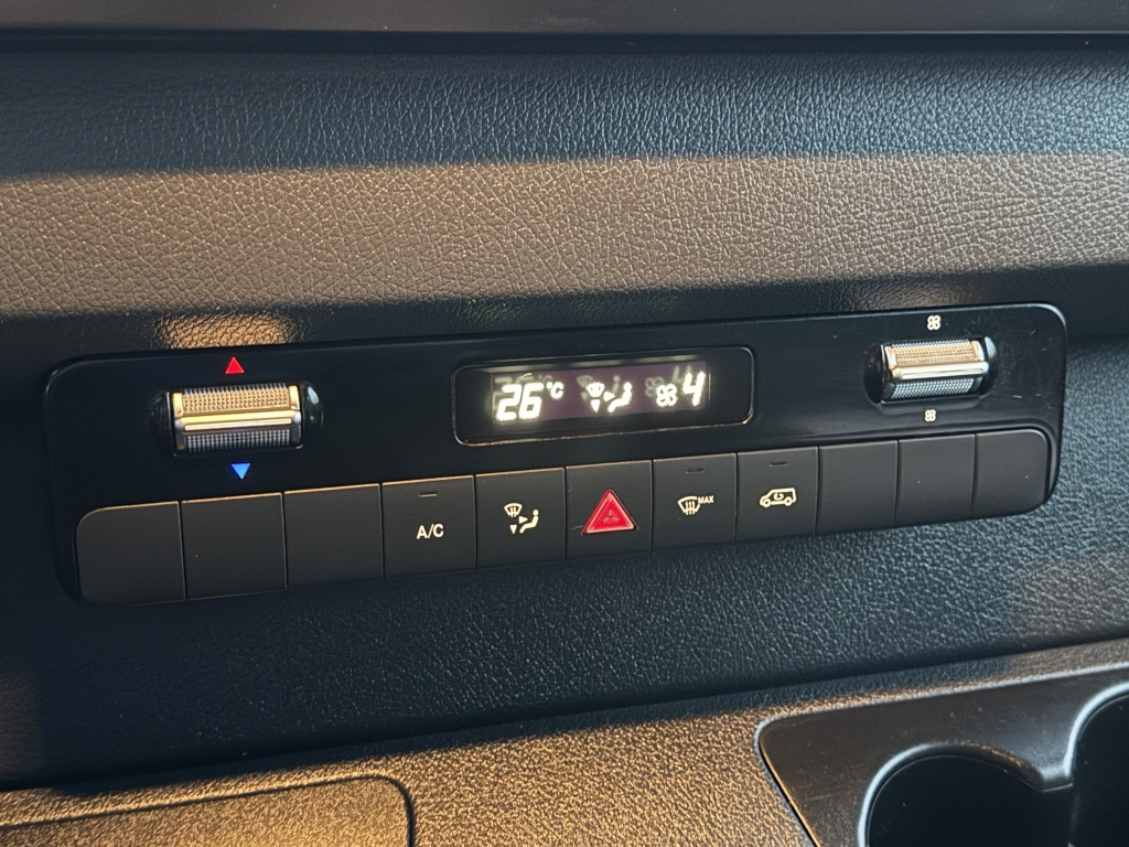 Mercedes-Benz Sprinter 319 CDI V6 DOKA Klima Luftfederung AHK - شاحنة ستارة جانبية, الشاحنات الصغيرة كابينة مزدوجة: صورة 3 Mercedes-Benz Sprinter 319 CDI V6 DOKA Klima Luftfederung AHK - شاحنة ستارة جانبية, الشاحنات الصغيرة كابينة مزدوجة: صورة 3