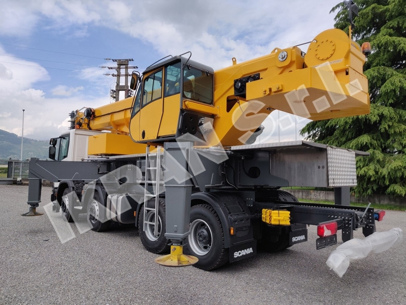 Locatelli TCL 55.50 - موبايل كرين: صورة 4 Locatelli TCL 55.50 - موبايل كرين: صورة 4