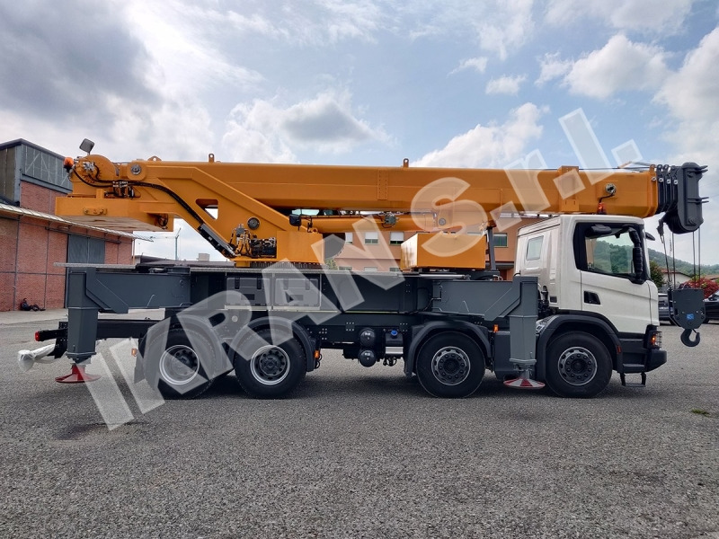 Locatelli TCL 55.50 - موبايل كرين: صورة 2 Locatelli TCL 55.50 - موبايل كرين: صورة 2