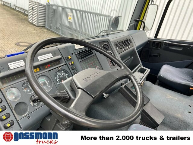 DAF 65.210 4x4 - شاحنة ذات خطاف: صورة 4 DAF 65.210 4x4 - شاحنة ذات خطاف: صورة 4