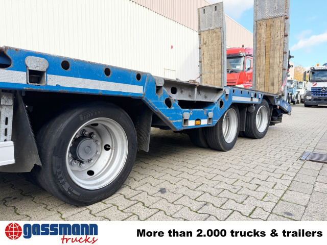 Fliegl SDS 420 T, Nachlauflenkachse, Verbr. auf 3m, - عربة منخفضة مسطحة نصف مقطورة: صورة 4 Fliegl SDS 420 T, Nachlauflenkachse, Verbr. auf 3m, - عربة منخفضة مسطحة نصف مقطورة: صورة 4