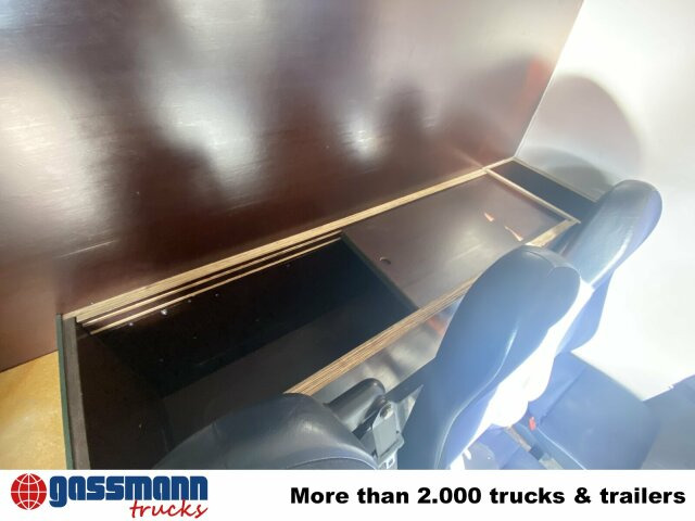 Iveco Daily 35S12 2,3 HPI 4x2, 8 Sitzplätze - الشاحنات الصغيرة كابينة مزدوجة: صورة 4 Iveco Daily 35S12 2,3 HPI 4x2, 8 Sitzplätze - الشاحنات الصغيرة كابينة مزدوجة: صورة 4