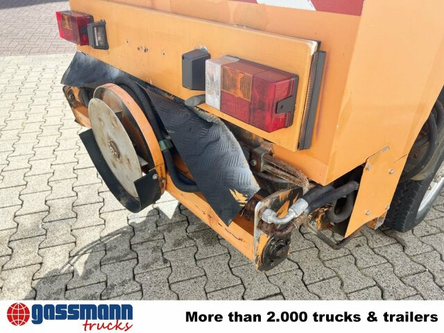KIEFER HY 1251 / 4x4 Bokimobil, Winterdienst - سياره كنس شوارع: صورة 3 KIEFER HY 1251 / 4x4 Bokimobil, Winterdienst - سياره كنس شوارع: صورة 3
