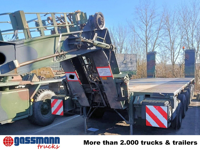 Kässbohrer SLT 56 t, Elefant (Franziska) EX BW - عربة منخفضة مسطحة نصف مقطورة: صورة 3 Kässbohrer SLT 56 t, Elefant (Franziska) EX BW - عربة منخفضة مسطحة نصف مقطورة: صورة 3