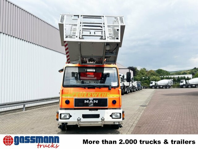 سيارة إطفاء MAN 15.264 LC 4x2 BB, DLK23-12 PLC III, Drehleiter: صورة 8