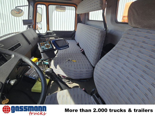 MAN F10 26.272 6x6, F90 - شاحنة هيكل كابينة: صورة 2 MAN F10 26.272 6x6, F90 - شاحنة هيكل كابينة: صورة 2