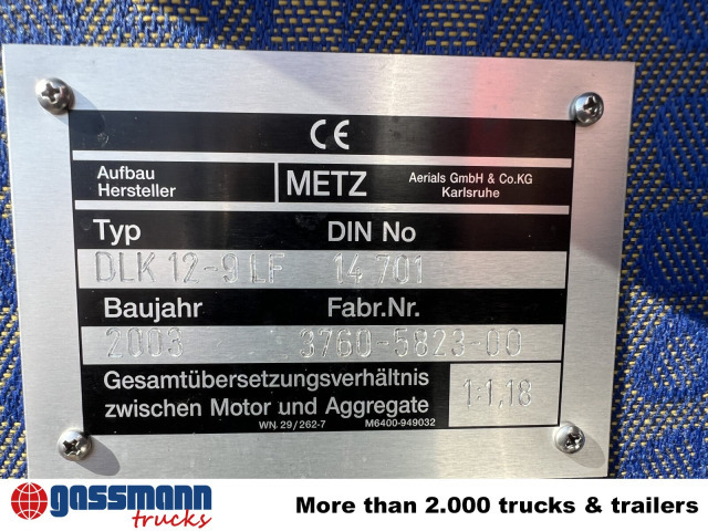 MAN LE 15.255 4x2 LLC Doka, Metz DLA-K 12/9 - سيارة إطفاء: صورة 4 MAN LE 15.255 4x2 LLC Doka, Metz DLA-K 12/9 - سيارة إطفاء: صورة 4