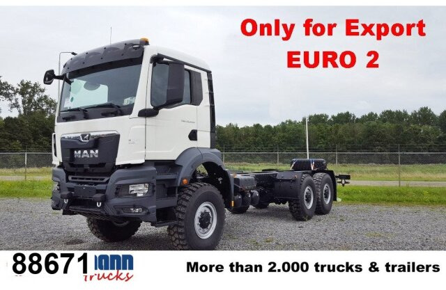 MAN TGS 33.440 6x6 BB CH, Euro2, Einzelbereifung - شاحنة هيكل كابينة: صورة 1 MAN TGS 33.440 6x6 BB CH, Euro2, Einzelbereifung - شاحنة هيكل كابينة: صورة 1