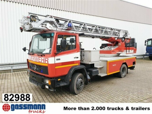 Mercedes-Benz 1114 4x2 DLK 18-12 CC Drehleiter, 24 Meter - سيارة إطفاء: صورة 1 Mercedes-Benz 1114 4x2 DLK 18-12 CC Drehleiter, 24 Meter - سيارة إطفاء: صورة 1