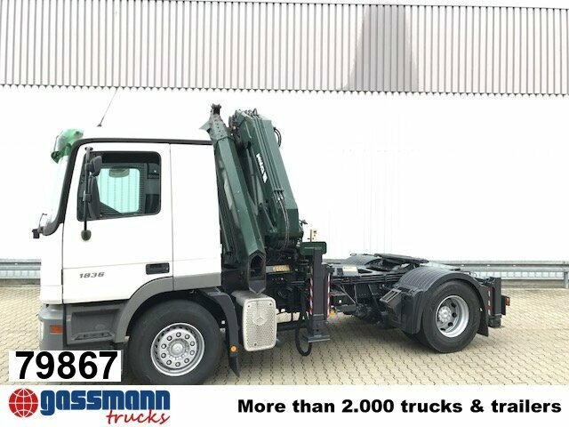 Mercedes-Benz Actros 1836 LS 4x2 mit Kran MKG HLK 330HP - وحدة جر: صورة 1 Mercedes-Benz Actros 1836 LS 4x2 mit Kran MKG HLK 330HP - وحدة جر: صورة 1