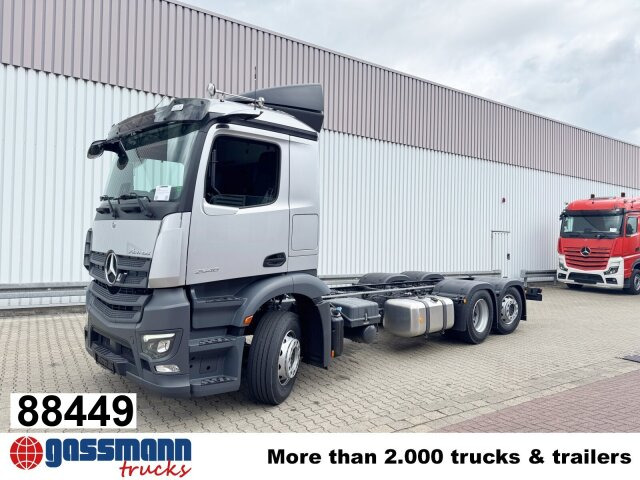 Mercedes-Benz Actros 2546 L 6x2, Retarder, Lenk-/Lift, LED, - شاحنة هيكل كابينة: صورة 1 Mercedes-Benz Actros 2546 L 6x2, Retarder, Lenk-/Lift, LED, - شاحنة هيكل كابينة: صورة 1