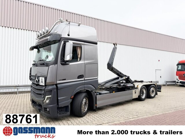 Mercedes-Benz Actros 2552 L 6x2, Lenk/Lift, Retarder, - شاحنة ذات خطاف: صورة 1 Mercedes-Benz Actros 2552 L 6x2, Lenk/Lift, Retarder, - شاحنة ذات خطاف: صورة 1