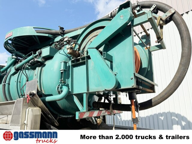 Mercedes-Benz Actros 3348 6x4, V8, Kroll Saug-/Spülwagen ca. - سياره كنس شوارع: صورة 4 Mercedes-Benz Actros 3348 6x4, V8, Kroll Saug-/Spülwagen ca. - سياره كنس شوارع: صورة 4
