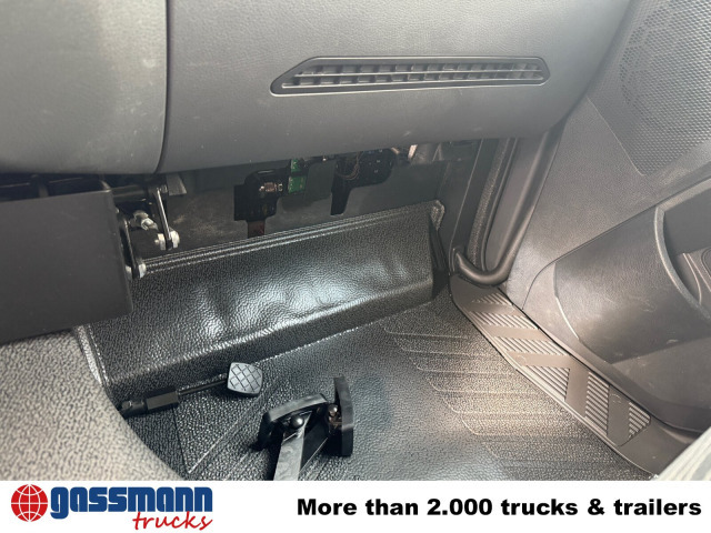 Mercedes-Benz Arocs 1827 A 4x4, Ex-Bundeswehr! - شاحنات مسطحة: صورة 4 Mercedes-Benz Arocs 1827 A 4x4, Ex-Bundeswehr! - شاحنات مسطحة: صورة 4