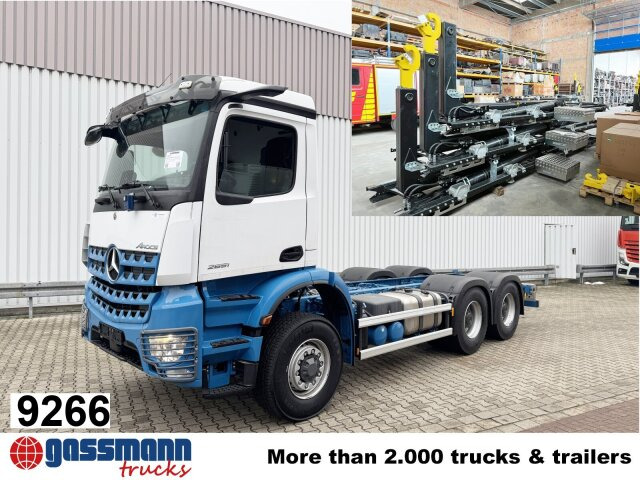 Mercedes-Benz Arocs 2651 L 6x6, HydroDrive, MirrorCam, - شاحنة ذات خطاف: صورة 1 Mercedes-Benz Arocs 2651 L 6x6, HydroDrive, MirrorCam, - شاحنة ذات خطاف: صورة 1