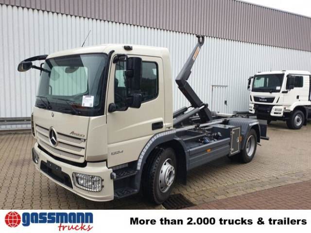 شاحنة ذات خطاف Mercedes-Benz Atego 1224 K 4x2: صورة 6