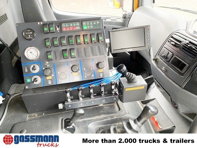 Mercedes-Benz Atego 1324 4x2, Kehrmaschine Explorer 8 - سياره كنس شوارع: صورة 3 Mercedes-Benz Atego 1324 4x2, Kehrmaschine Explorer 8 - سياره كنس شوارع: صورة 3