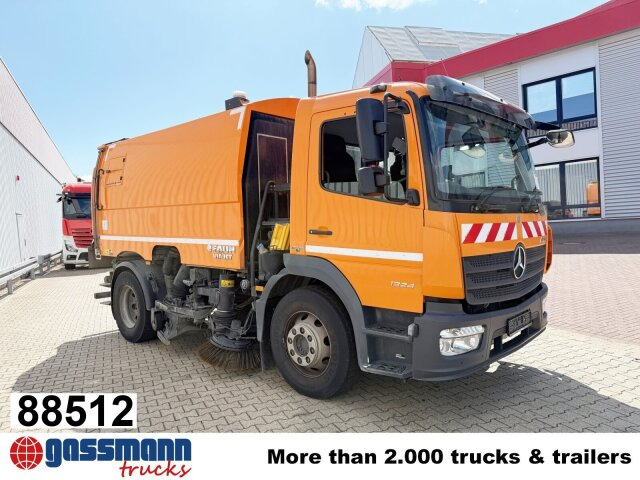 Mercedes-Benz Atego 1524 LKO 4x2, Kehrmaschine FAUN Viajet 6RH - سياره كنس شوارع: صورة 1 Mercedes-Benz Atego 1524 LKO 4x2, Kehrmaschine FAUN Viajet 6RH - سياره كنس شوارع: صورة 1